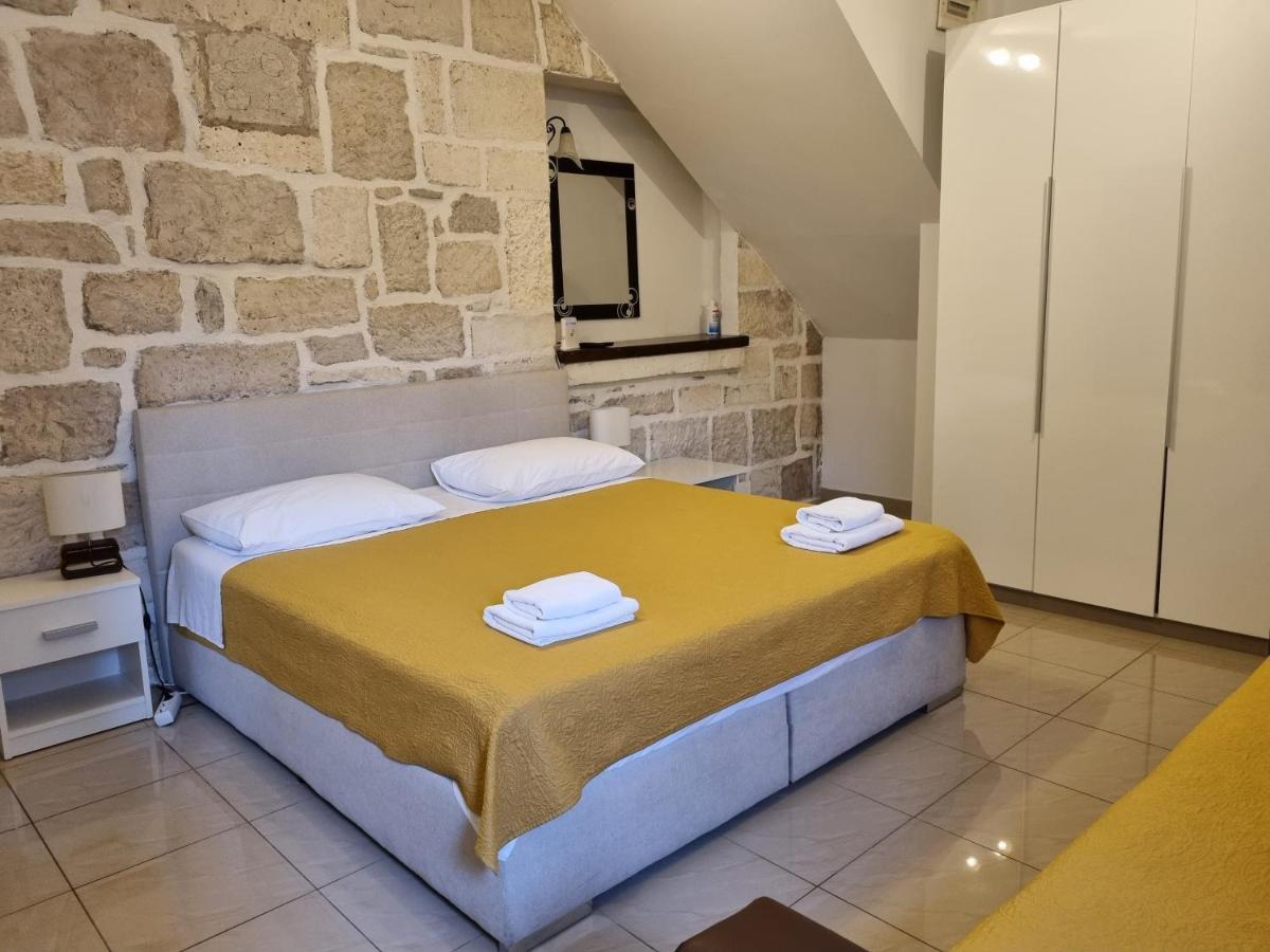 Guest House Renata1 Zadar Chambre photo